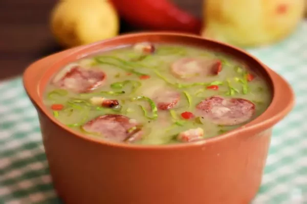 Caldo verde(Porção Média)